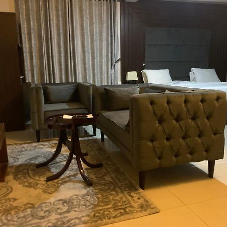 Nuzo Suites-Maitama, Abuja 阿布贾 外观 照片