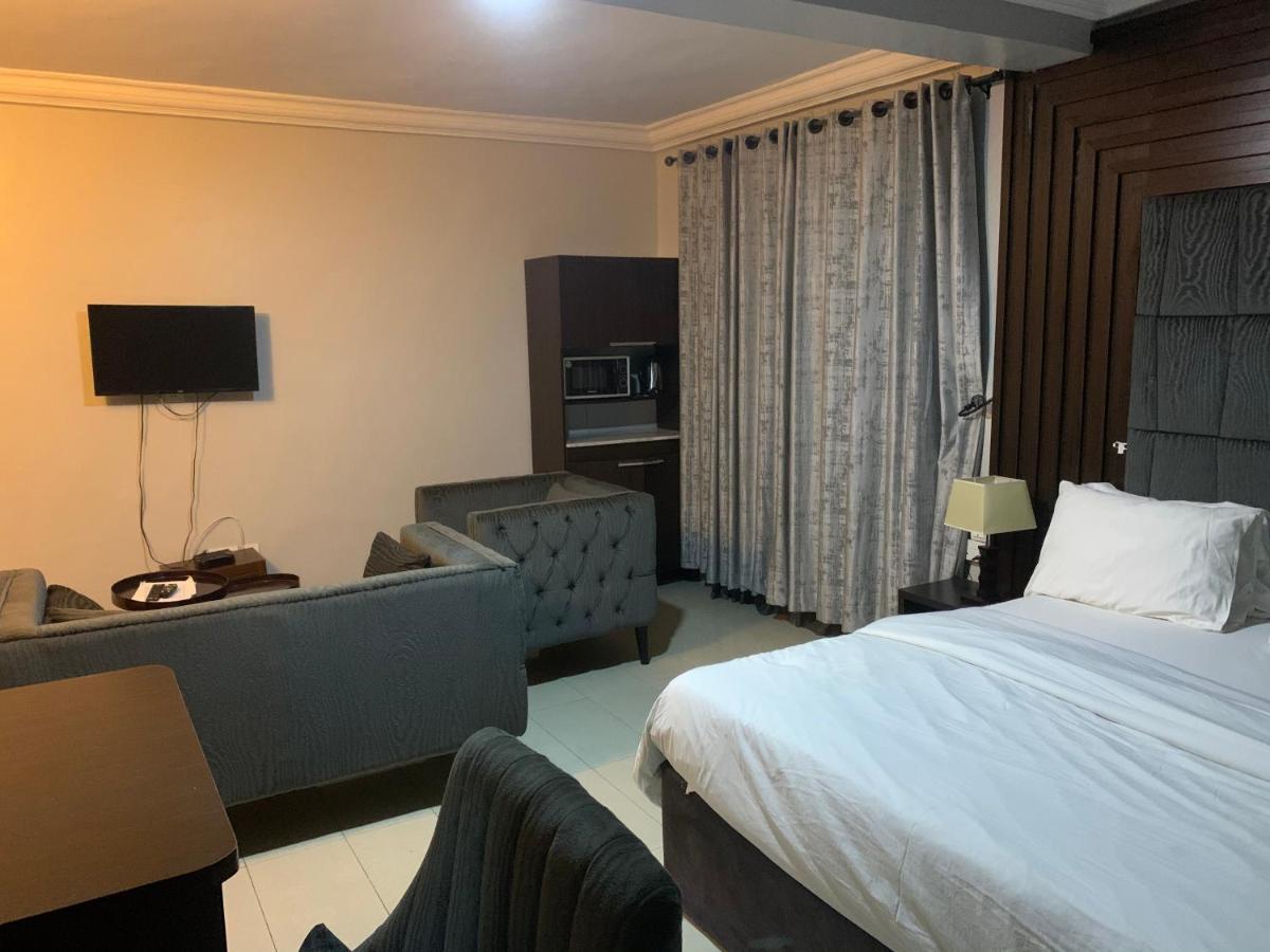 Nuzo Suites-Maitama, Abuja 阿布贾 外观 照片