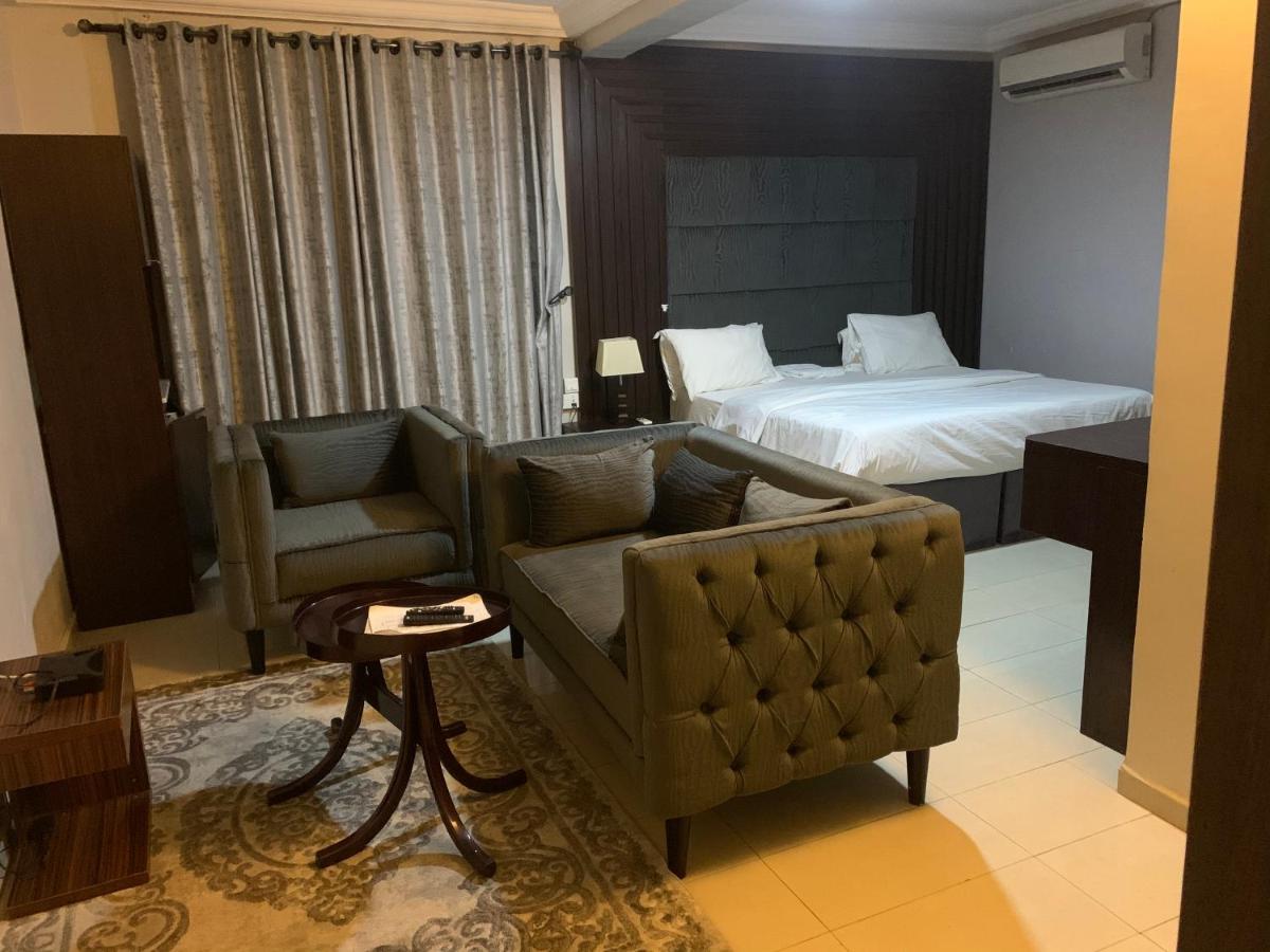 Nuzo Suites-Maitama, Abuja 阿布贾 外观 照片