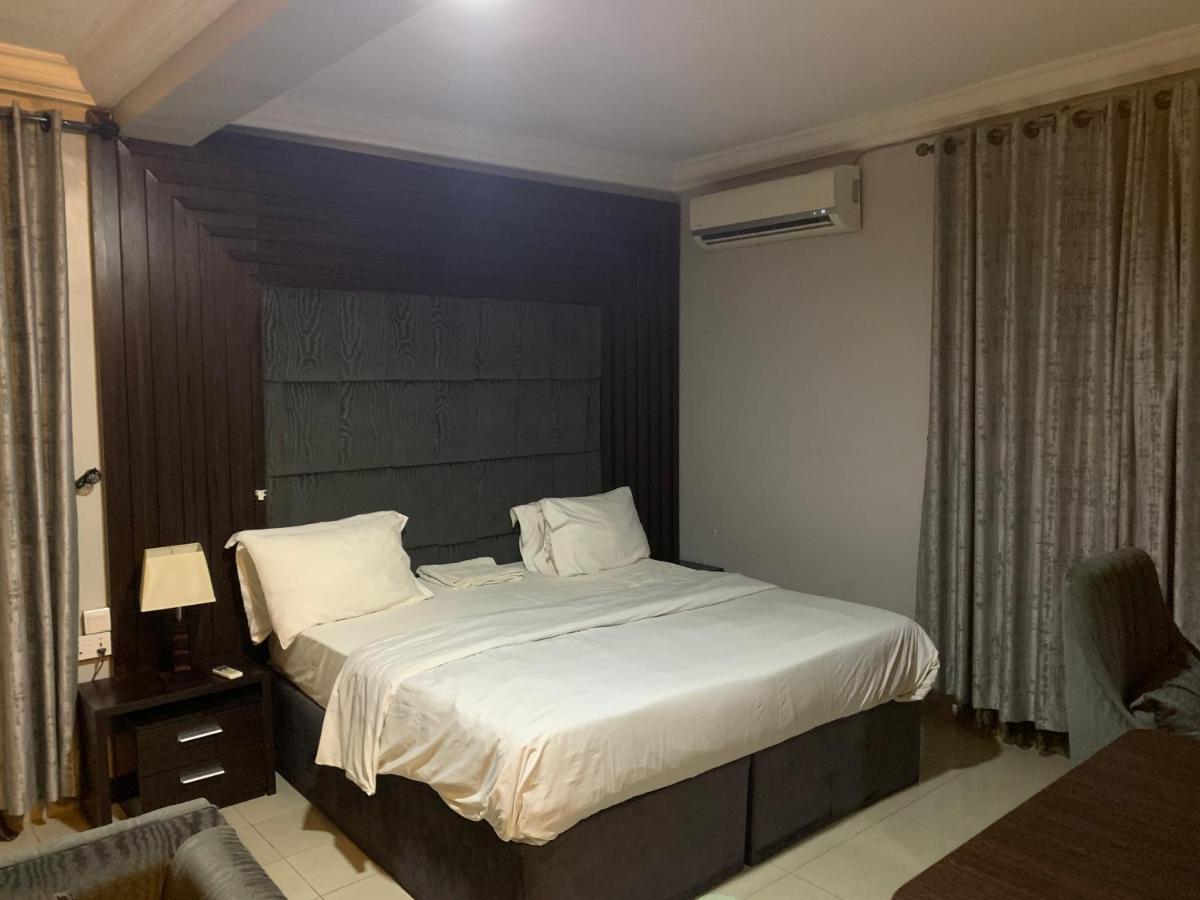 Nuzo Suites-Maitama, Abuja 阿布贾 外观 照片